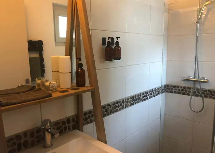 Jolie Chartreuse Pensjonat 3*