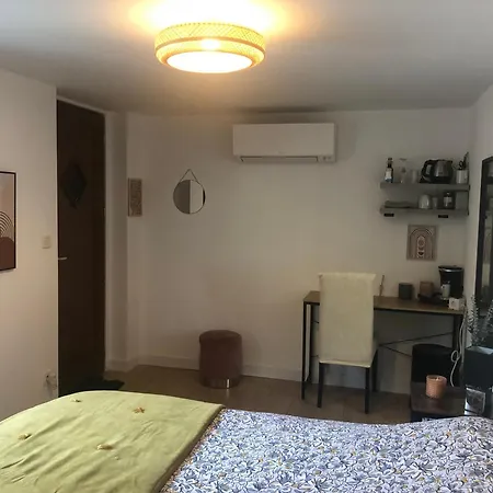 Jolie Chartreuse 3*
